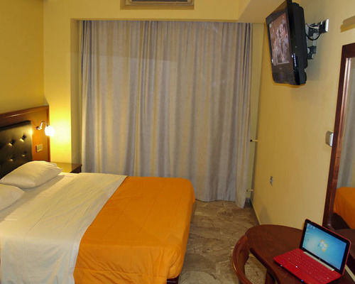 Hotel Filoxenia Chania  Buitenkant foto